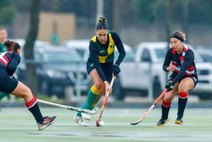 Hockey Femenino: Las Cañas volvió a ganar y no le pierde pisada al líder